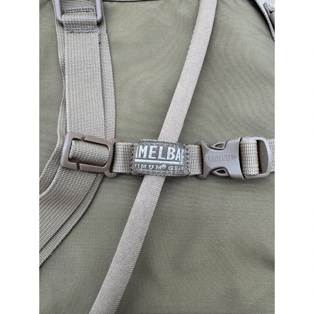 US‎ Military Issued Thermobak 3L Camelbak 32 OZ Hydration System Camo W Bladder
